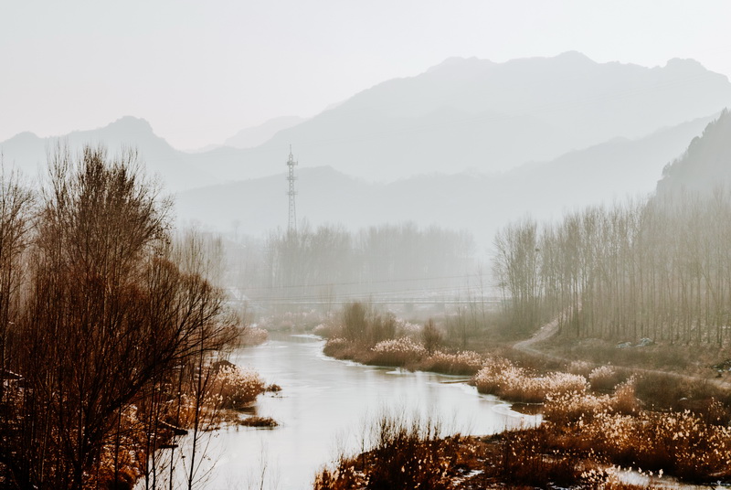 图4 地质地球所-北京霾之川-张尉.jpg
